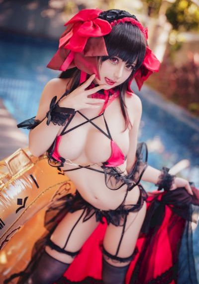 丰满双乳秘书被老板狂揉_BD英语天堂在线