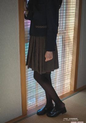 红色假期_1080电影完整版
