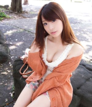 李采潭 妈妈的职业_超清影视在线观看